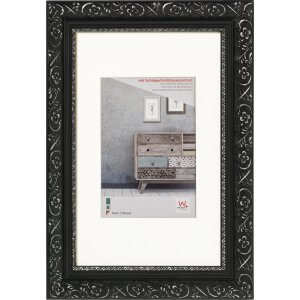 Деревянная фоторамка Walther BAROCK 30x40 см черная
