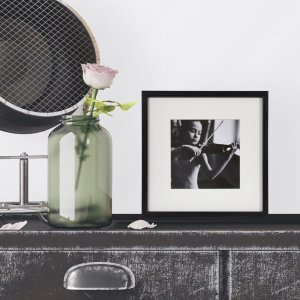 Henzo Viola Holzrahmen 20x20 cm schwarz mit Passepartout 13x13 cm