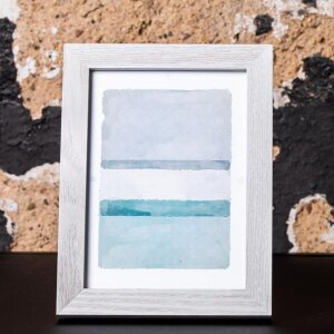 Современная фоторамка 20x25 см белая