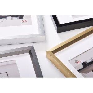 STEEL STYLE Bilderrahmen 20x20 cm weiß Kunststoff Pultprofil mit Passepartout