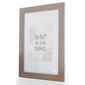 Hama Holzrahmen Skara Nuss 20x30 cm