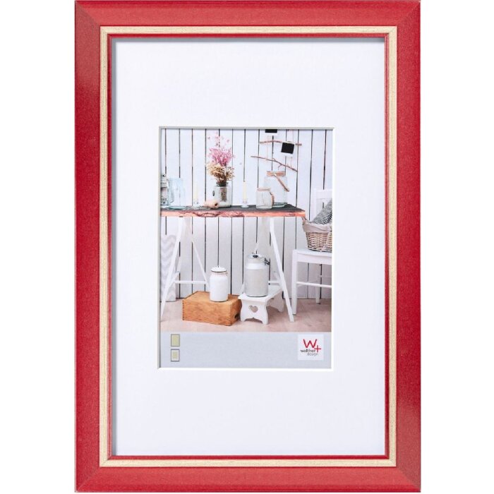 Фоторамка Walther Шале красная 24x30 см с пассатижами 15x20 см