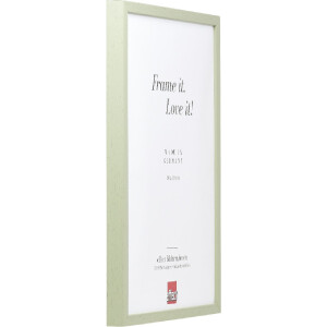 Эффектная деревянная рамка профиль 35 зеленый 30х30 см обычное стекло