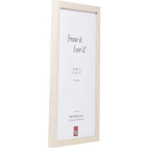 Эффектная деревянная рамка профиль 33 белый 40х40 см музейное стекло