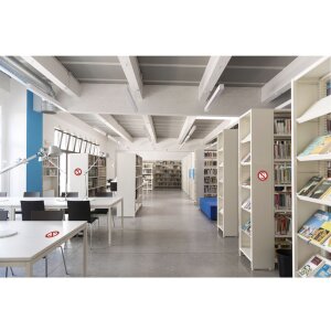 Клейкий знак "Нет мобильным телефонам" 10 см