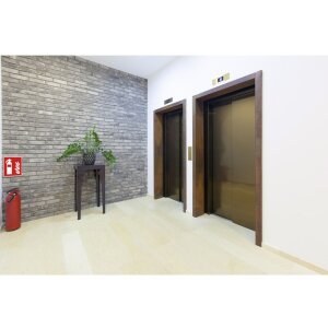 Клейкий знак огнетушителя 20 см