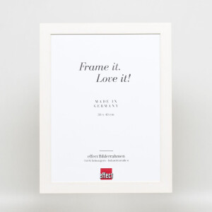 Эффектная деревянная фоторамка профиль 55 белый 18х27 см обычное стекло